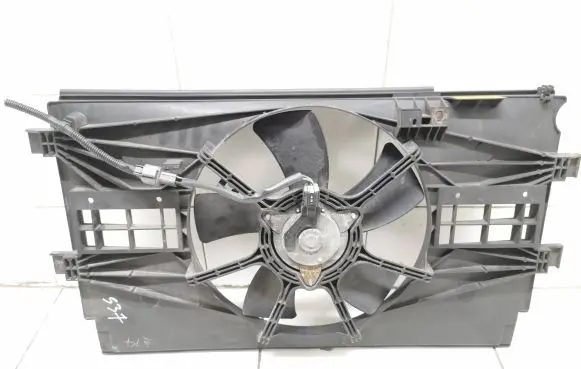 Mitsubishi Lancer VIII Electric radiator cooling fan