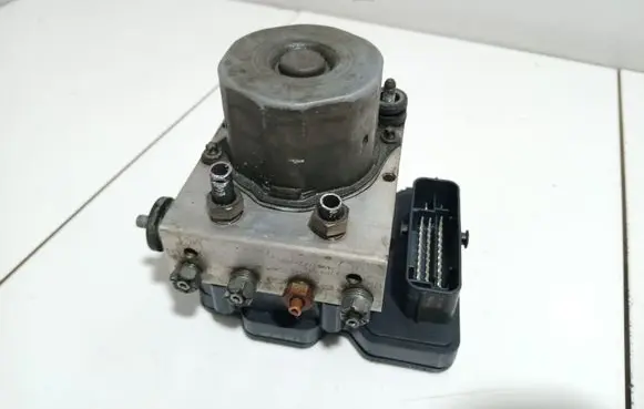 Ford Transit Custom ABS Pump BK212C405AF