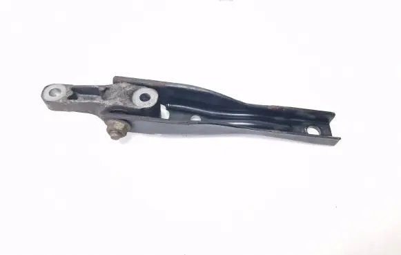 Volkswagen Golf VII Engine mounting bracket 5Q0199855P