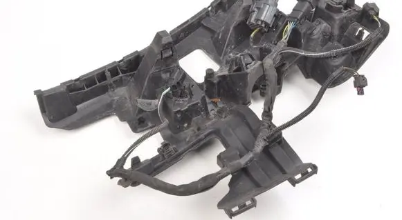 Volvo V40 Front bumper mounting bracket 31347090