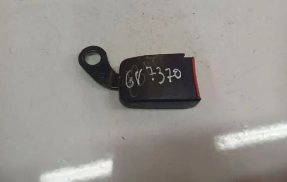 Renault Espace III Middle seatbelt buckle (rear) 302715D