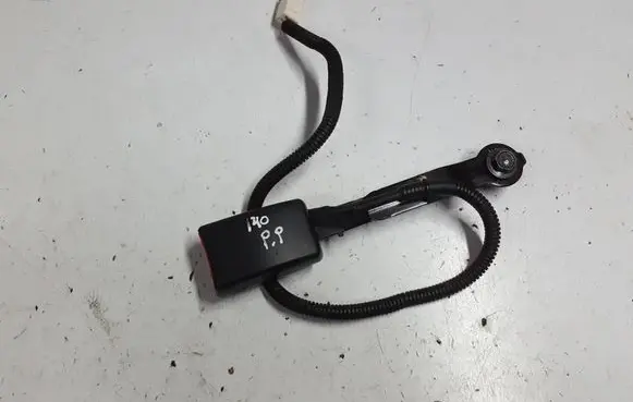 Hyundai i40 Front seatbelt buckle 88303Z000RY