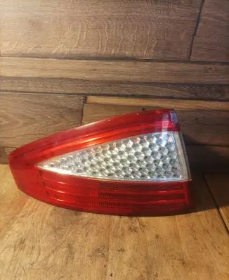 Ford Mondeo MK IV Rear/tail lights