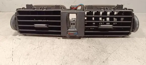 BMW 3 F30 F35 F31 Dash center air vent grill 921855215 508835