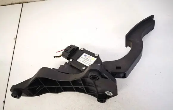 Hyundai ix 55 Accelerator throttle pedal 10022a3j100 10022a-3j100