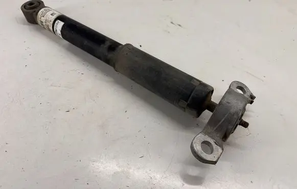 Chrysler Pacifica Rear shock absorber/damper P68238020AH 68238020AH 68238020