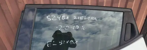 Renault Clio IV Rear door window glass 131313