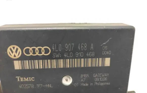 Audi Q7 4L Gateway control module 4L0907468A 4L0910468