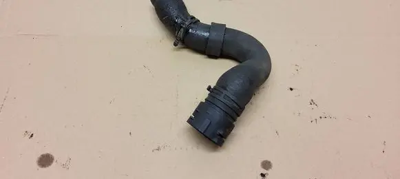 Volkswagen Transporter - Caravelle T5 Engine coolant pipe/hose 3B0122291C