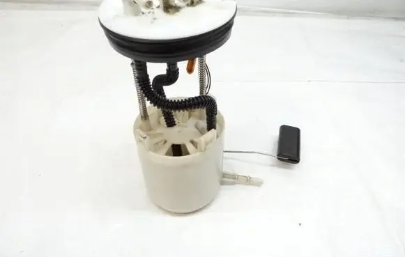 Citroen C4 Aircross In-tank fuel pump 1741A945