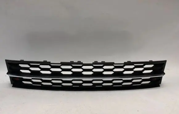Skoda Octavia Mk3 (5E) Front bumper lower grill 5E0853677