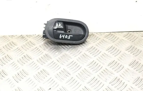 Mitsubishi Colt Rear door interior handle