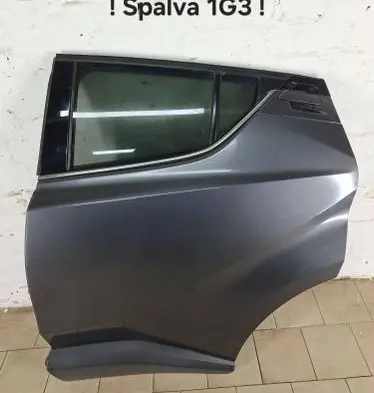 Toyota C-HR I Rear door