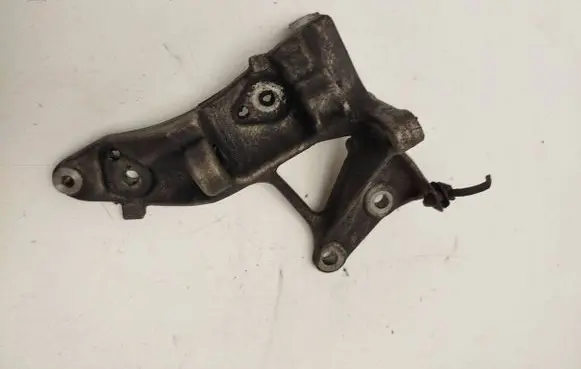 Ford Focus Generator/alternator bracket 9653249480