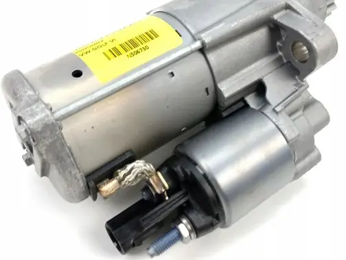 Volkswagen Golf VI Starter motor 0AM911022C