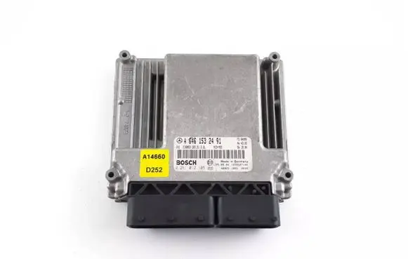 Mercedes-Benz Vito Viano W639 Engine control unit/module A6461532491 0281012105