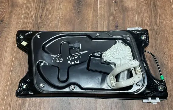 Land Rover Discovery 4 - LR4 Front door electric window regulator FH2223200AB AH2214B552AA