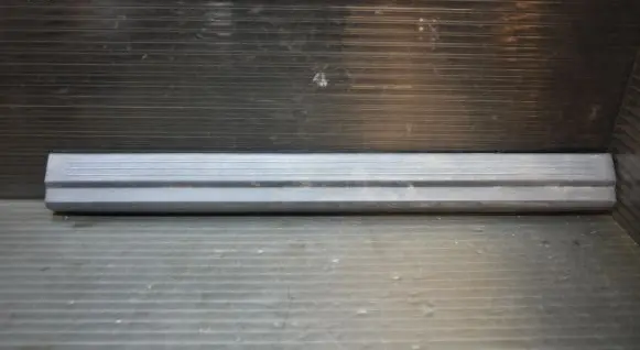 Mercedes-Benz E W212 Front sill trim cover A2126860136