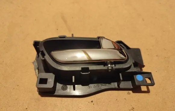 Peugeot 407 Rear door interior handle trim 96526177