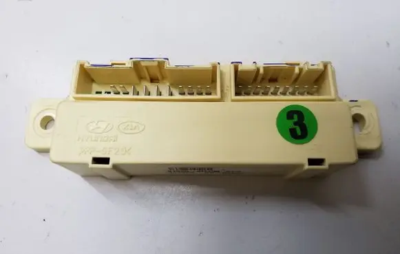 Hyundai i40 Door central lock control unit/module 919402H130