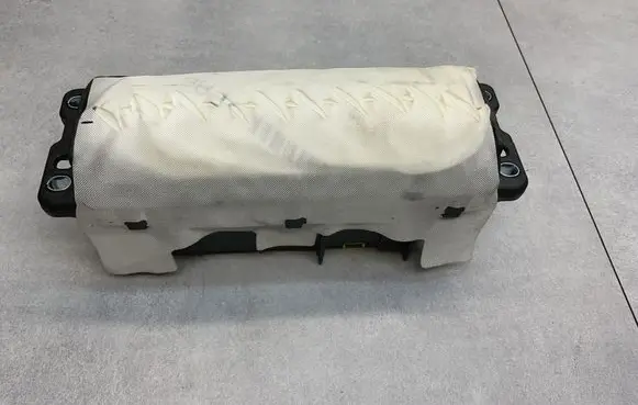 Volkswagen PASSAT CC Passenger airbag 3C0880204H