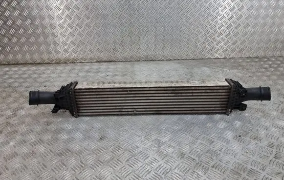 Audi A5 8T 8F Intercooler radiator 8k0145805P