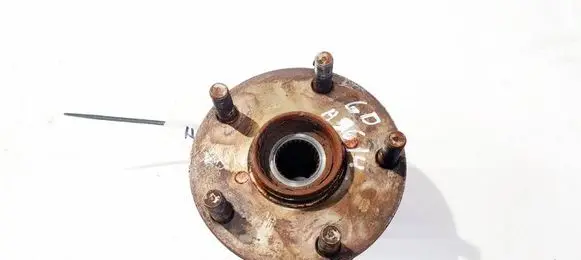 Subaru B9 Tribeca Rear wheel hub