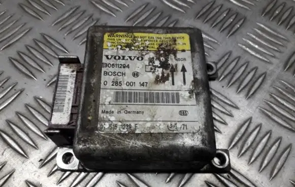 Volvo S40, V40 Airbag control unit/module 30611294 0285001147