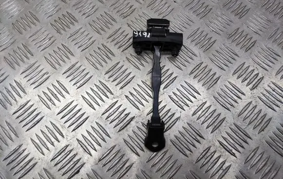 Opel Crossland X Front door check strap stopper