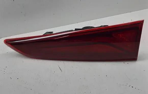 Hyundai Kona I Tailgate rear/tail lights 92404J9000