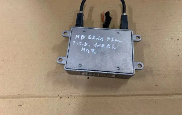 Mercedes-Benz E W211 Bluetooth control unit module 2118200885 09702112 MC3000DC