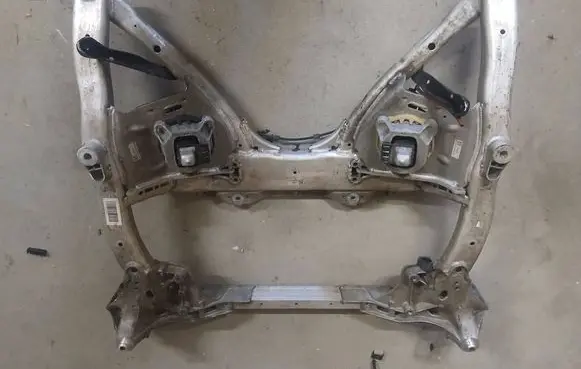 BMW 5 G30 G31 G38 Front subframe 6861106 7204622