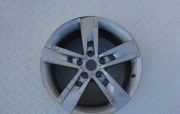 Seat Leon (5F) R17 alloy rim 5F0601025T