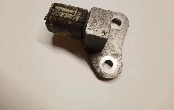 Infiniti EX Airbag deployment crash/impact sensor