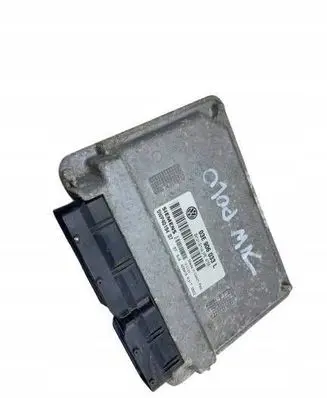 Volkswagen Polo Engine control unit/module 03E906033L 5WP4019407 3PE4726