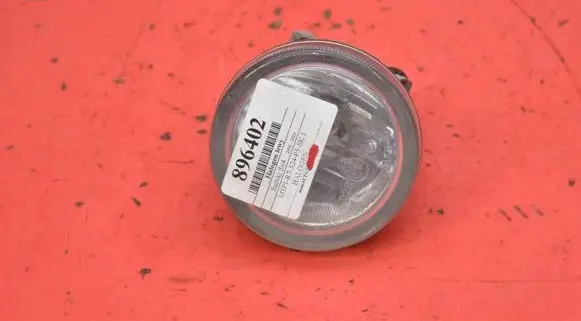 Suzuki SX4 Front fog light P2709