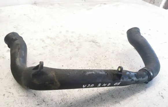 Volvo V70 Intercooler hose/pipe 8624887