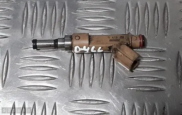 Toyota Prius (XW30) Fuel injector 2325037010