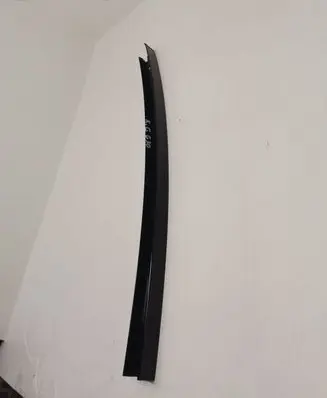 BMW 5 G30 G31 G38 Rear door windshield rail 7390141