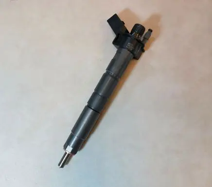 BMW X3 G01 Fuel injector 13538571565 8571565