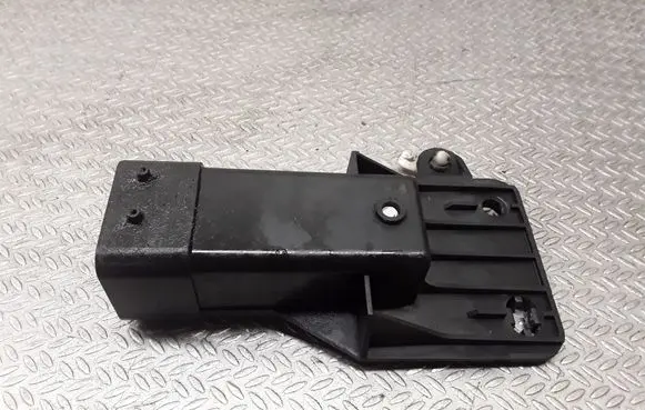 Volkswagen Polo V 6R Coolant fan relay 5J0919506