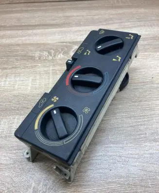 Peugeot 405 Climate control unit 9041702327 9070437727