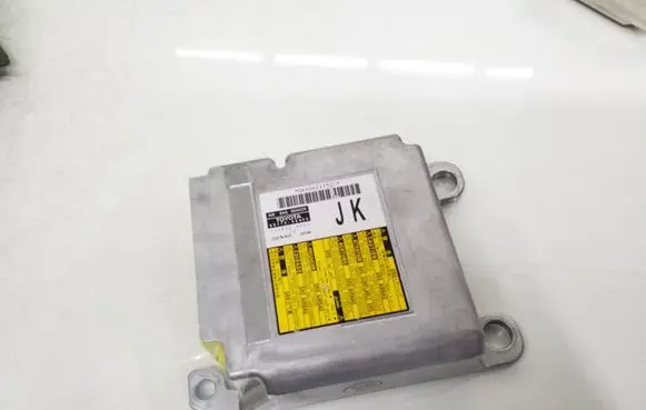 Lexus RX 450H Airbag control unit/module 8917048A00 1508004062