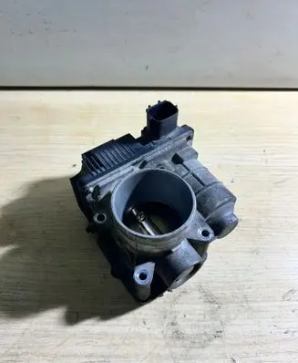 Nissan Primera Throttle valve SERA57601 03904