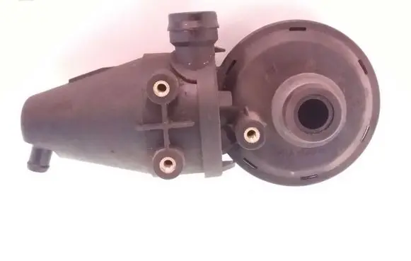 BMW 5 E39 Breather/breather pipe/hose 1703484