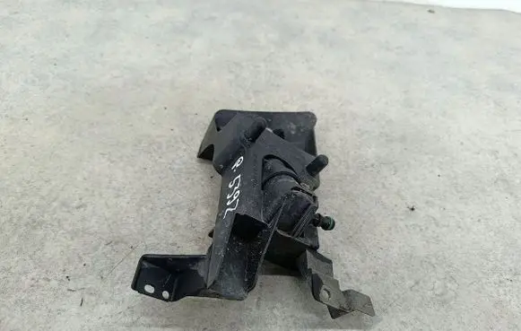 Mazda 5 Headlight washer spray nozzle CC2951067