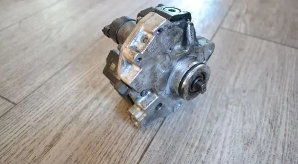 Iveco Daily 6th gen Fuel injection high pressure pump 0445020046