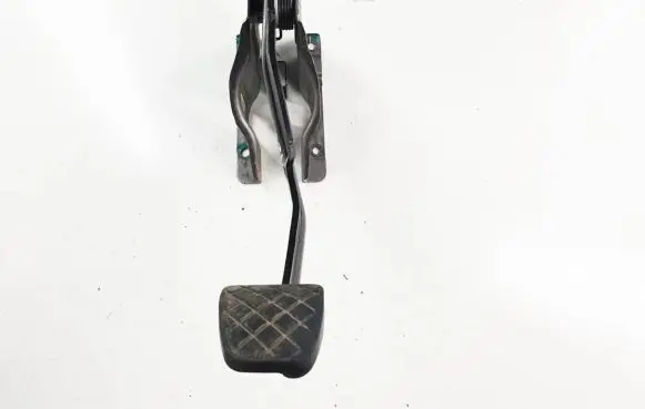 Volkswagen Amarok Brake pedal 2H0721057B 000052578