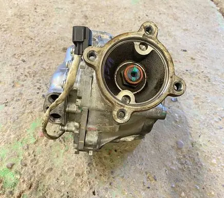 Ford Explorer V Gearbox transfer box case DG137251 DG137251CM 15141193407