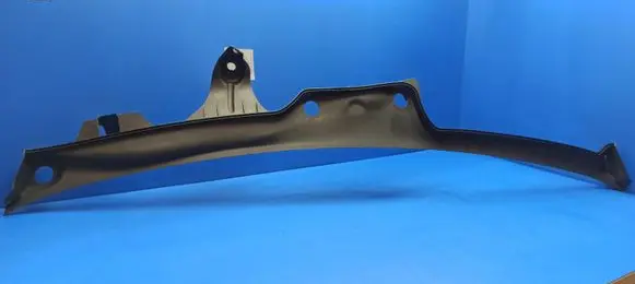 Mercedes-Benz S W221 Wiper trim A2218300028